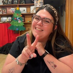 Meet your Posher, Katie